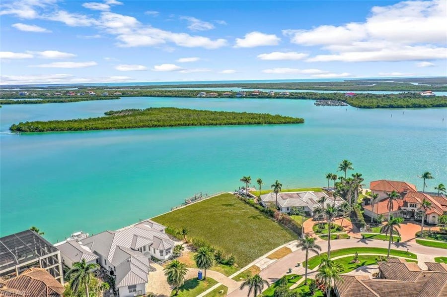 Property photo for 995 Caxambas Dr, Marco Island, FL