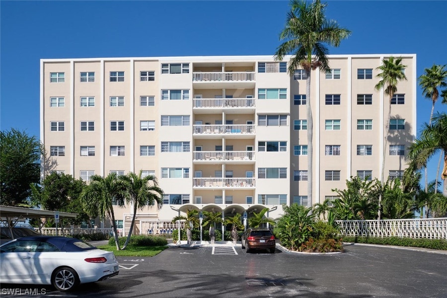 Property photo for 1900 Clifford Street, #507, Fort Myers, FL