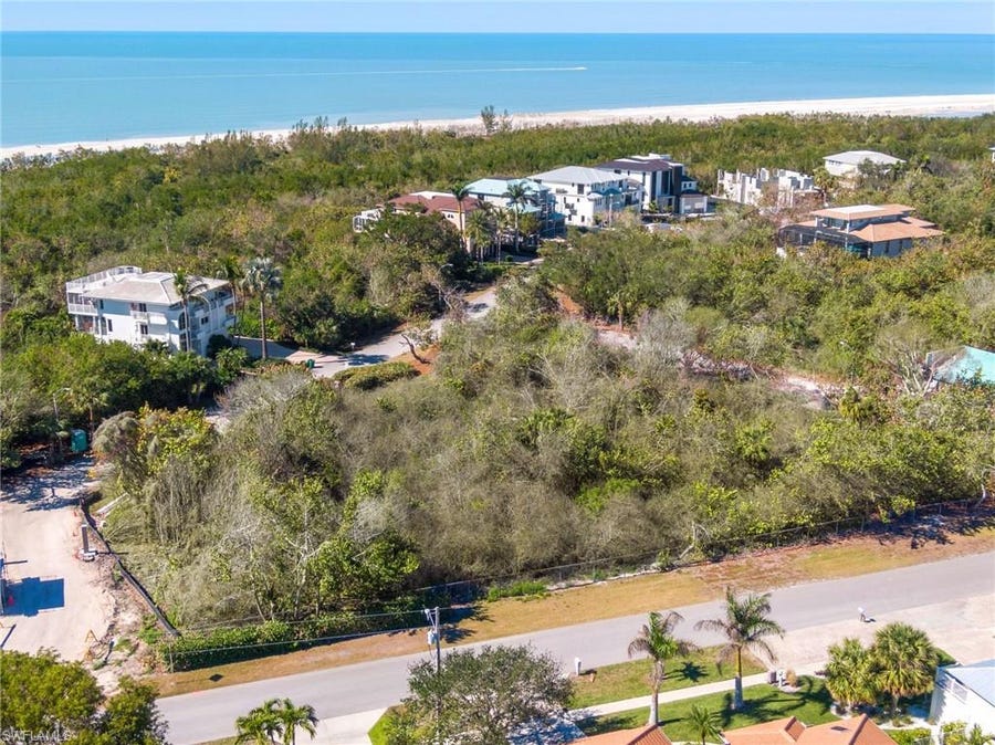 Property photo for 607 Waterside Dr, Marco Island, FL
