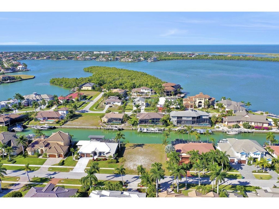 Property photo for 940 HYACINTH COURT, Marco Island, FL