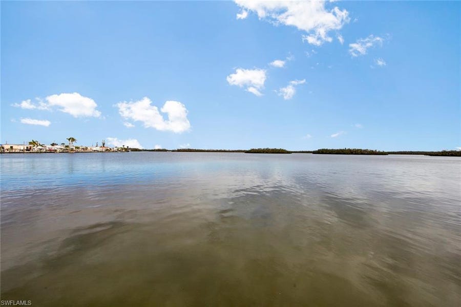 Property photo for 57 Oyster Bay Ln, Fort Myers Beach, FL