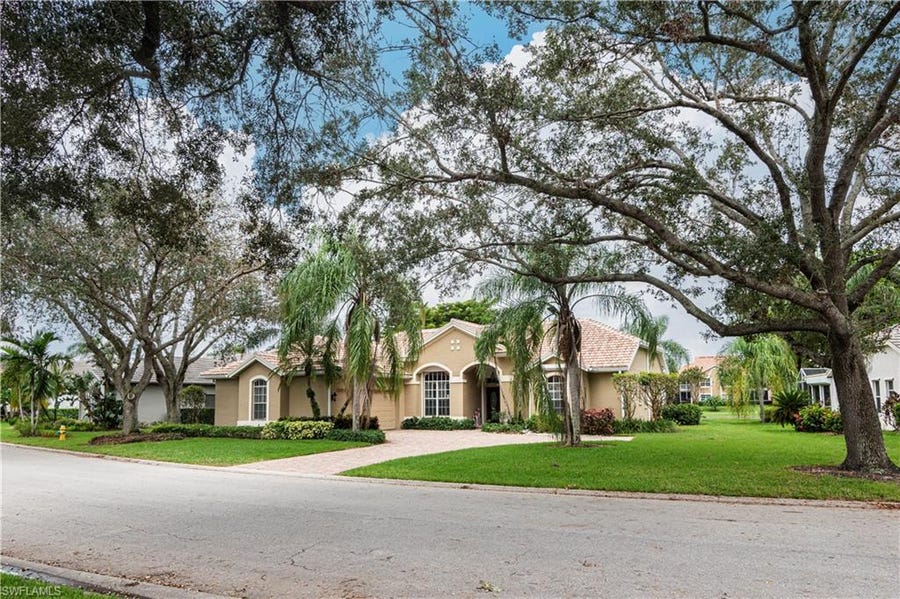 Property photo for 13210 Bridgeford Ave, Bonita Springs, FL