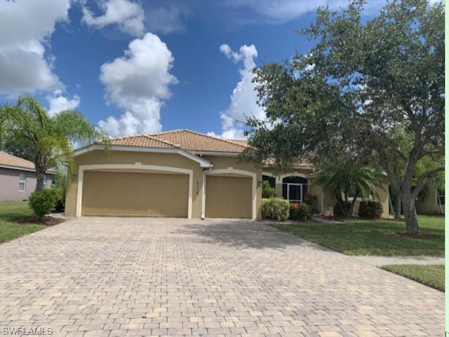 Property photo for 2178 Grove Dr, Naples, FL