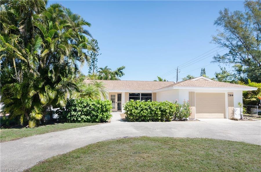 Property photo for 799 106th Ave N, Naples, FL