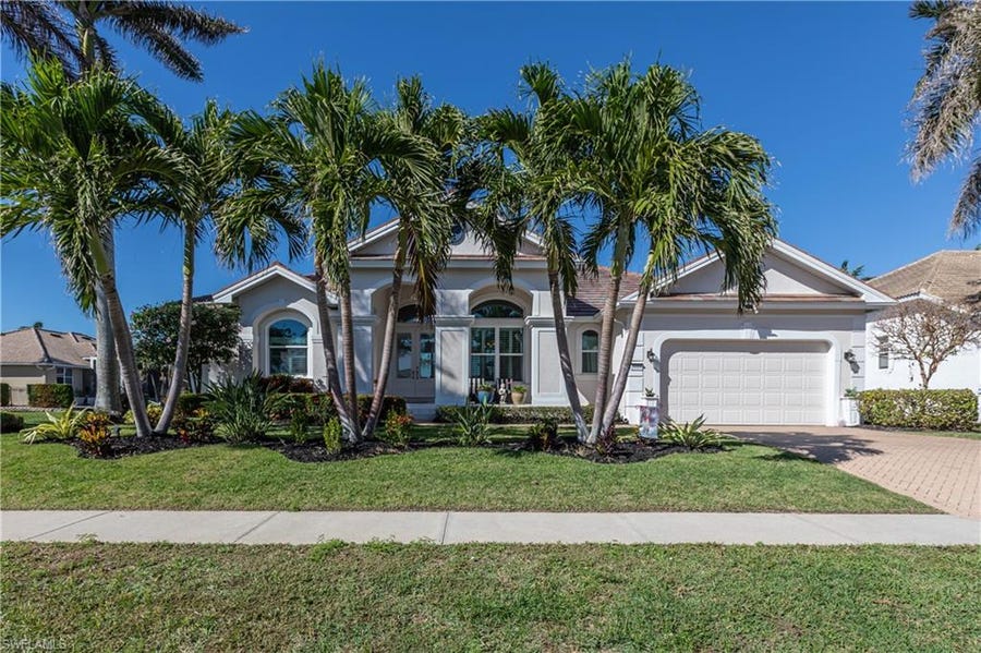 Property photo for 1010 Goldenrod Ave, Marco Island, FL