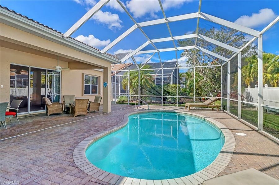 Property photo for 76 Glen Eagle Cir, Naples, FL