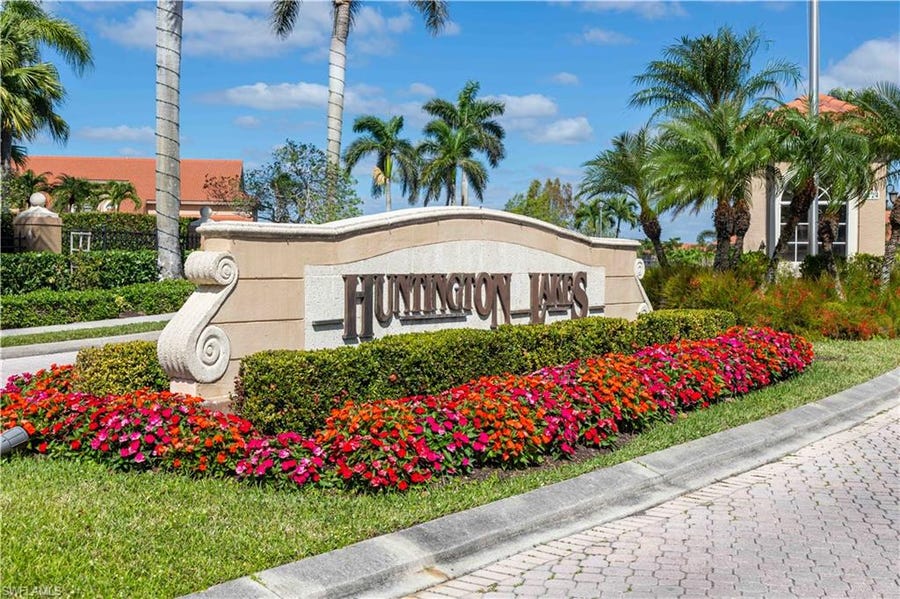 Property photo for 6900 Huntington Lakes Cir, #104, Naples, FL