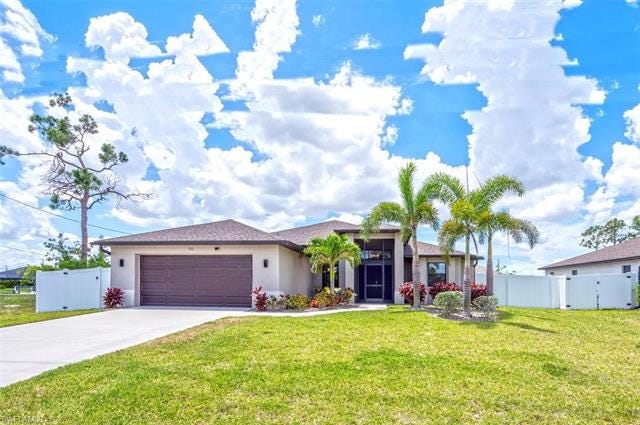 Property photo for 910 12th Ter, Cape Coral, FL