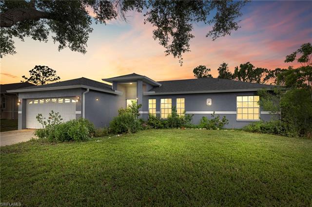 Property photo for 8366 Cardinal Rd, Fort Myers, FL