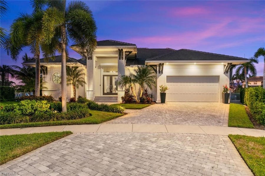 Property photo for 950 Moon Ct, Marco Island, FL