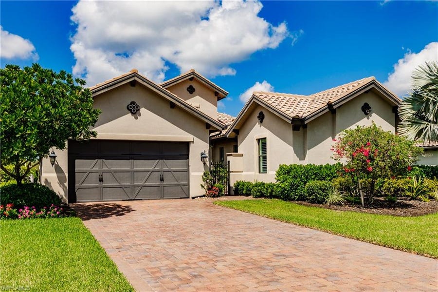 Property photo for 12717 Dundee Ln, Naples, FL