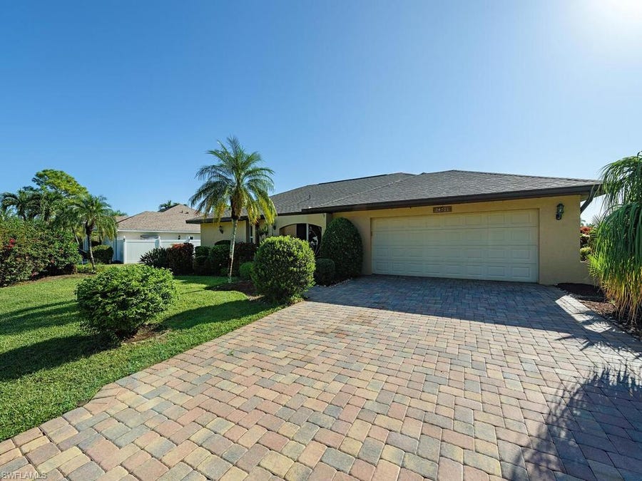 Property photo for 24701 Paradise Rd, Bonita Springs, FL