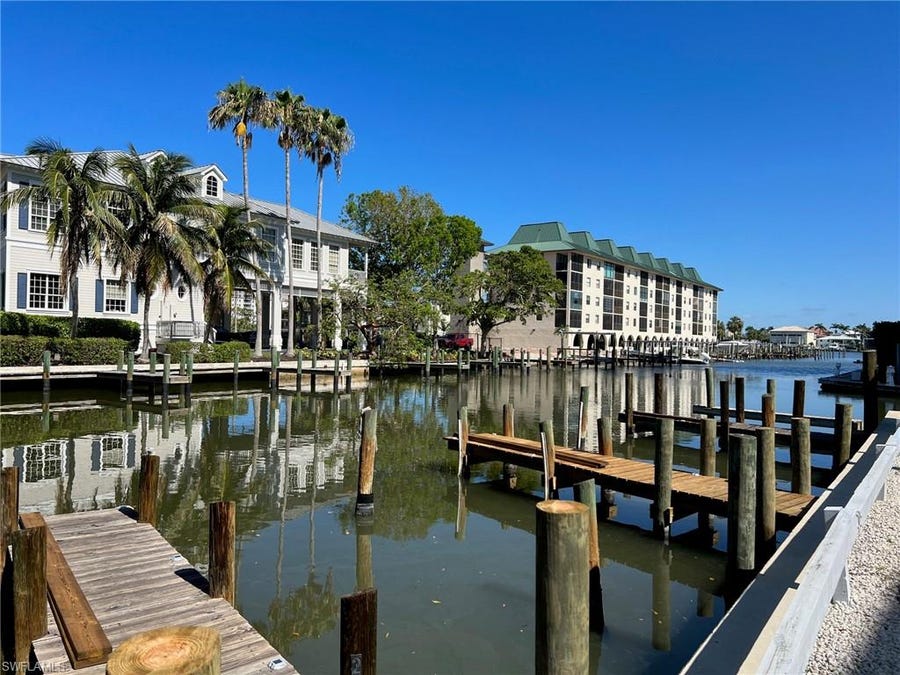 Property photo for 361-4 Vanderbilt Beach Rd, Naples, FL