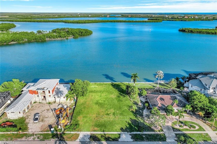 Property photo for 945 Caxambas Dr, Marco Island, FL