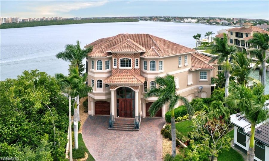 Property photo for 941 Embassy Ct, Marco Island, FL