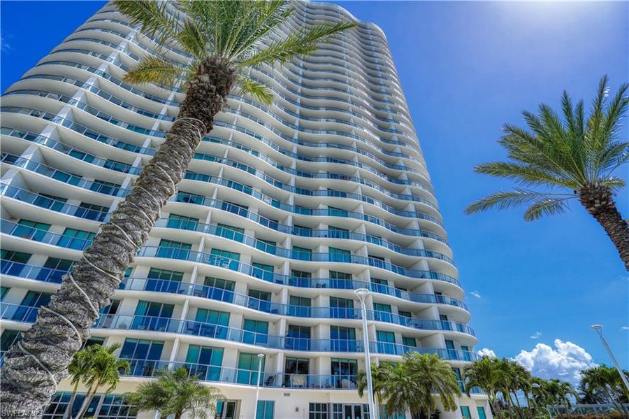 Property photo for 3000 Oasis Grand Boulevard, #1505, Fort Myers, FL