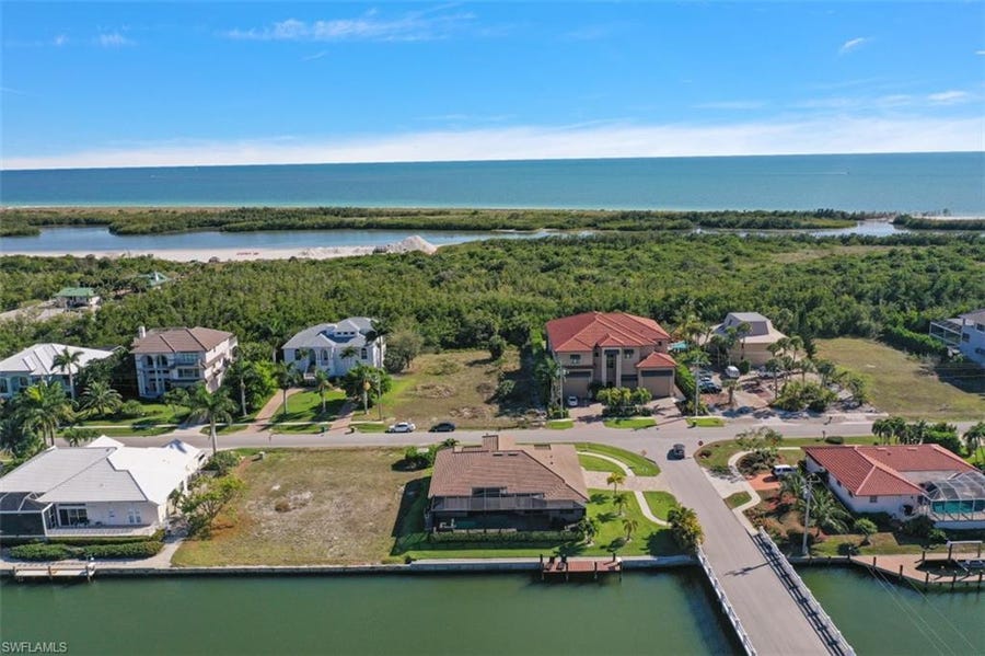 Property photo for 535 Spinnaker Dr, Marco Island, FL