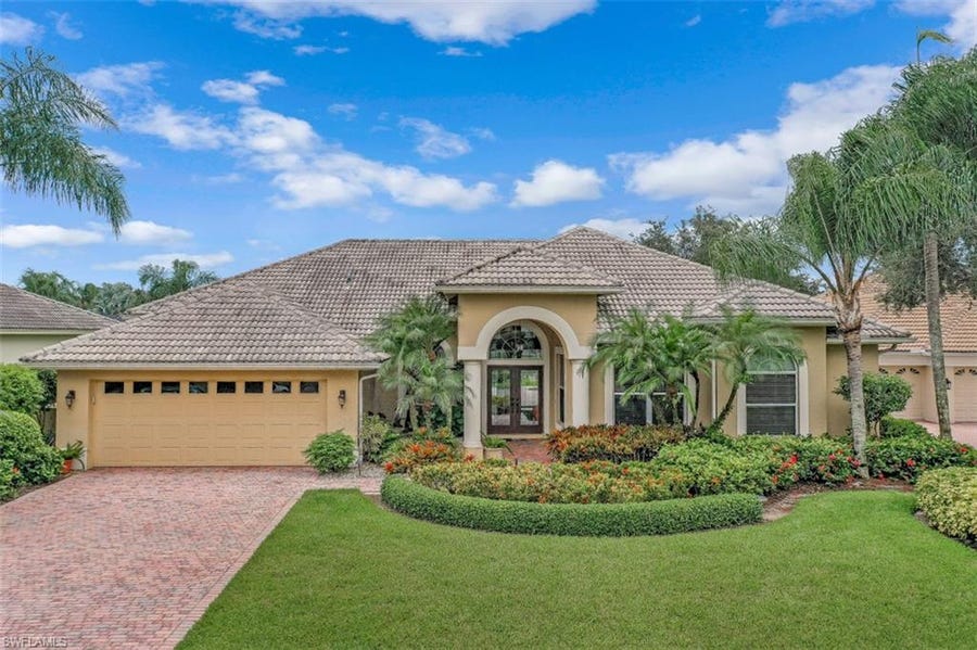 Property photo for 581 Wedgewood Way, Naples, FL