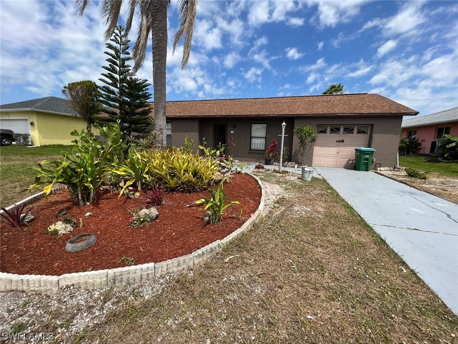 Property photo for 1307 SW 43rd Lane, Cape Coral, FL