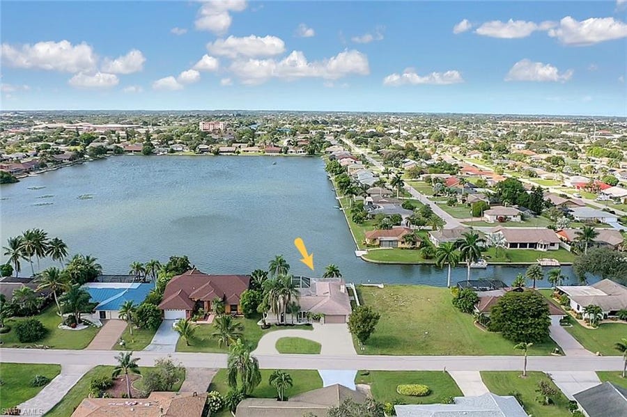 Property photo for 224 SE 20th Place, Cape Coral, FL
