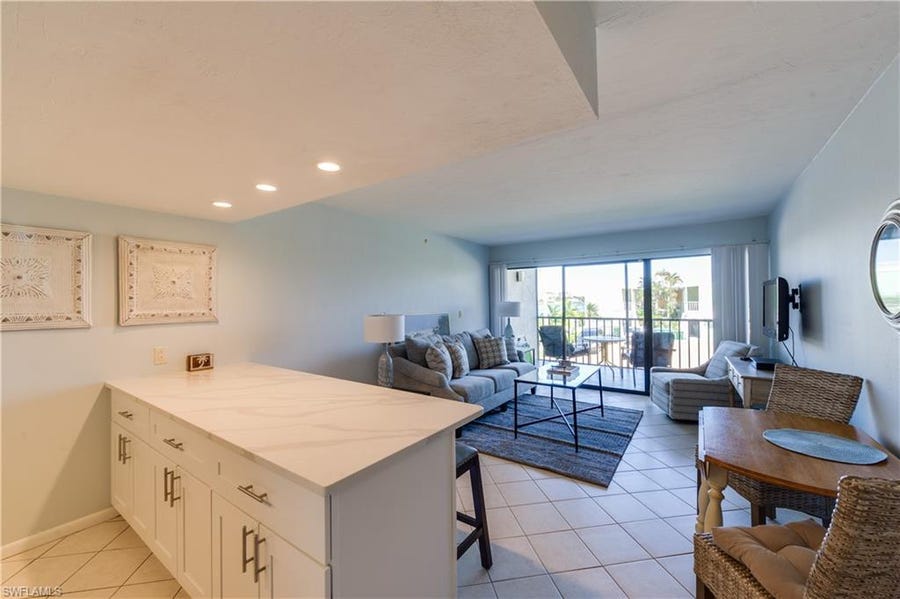 Property photo for 260 Southbay Dr, #104, Naples, FL