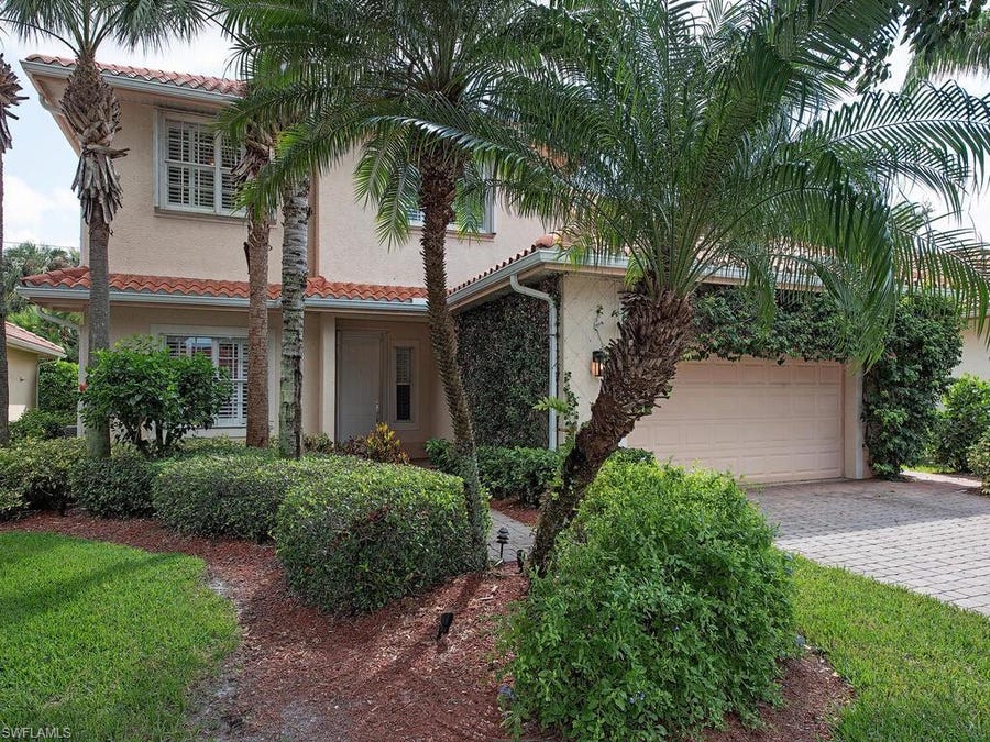 Property photo for 4810 Europa Dr, Naples, FL